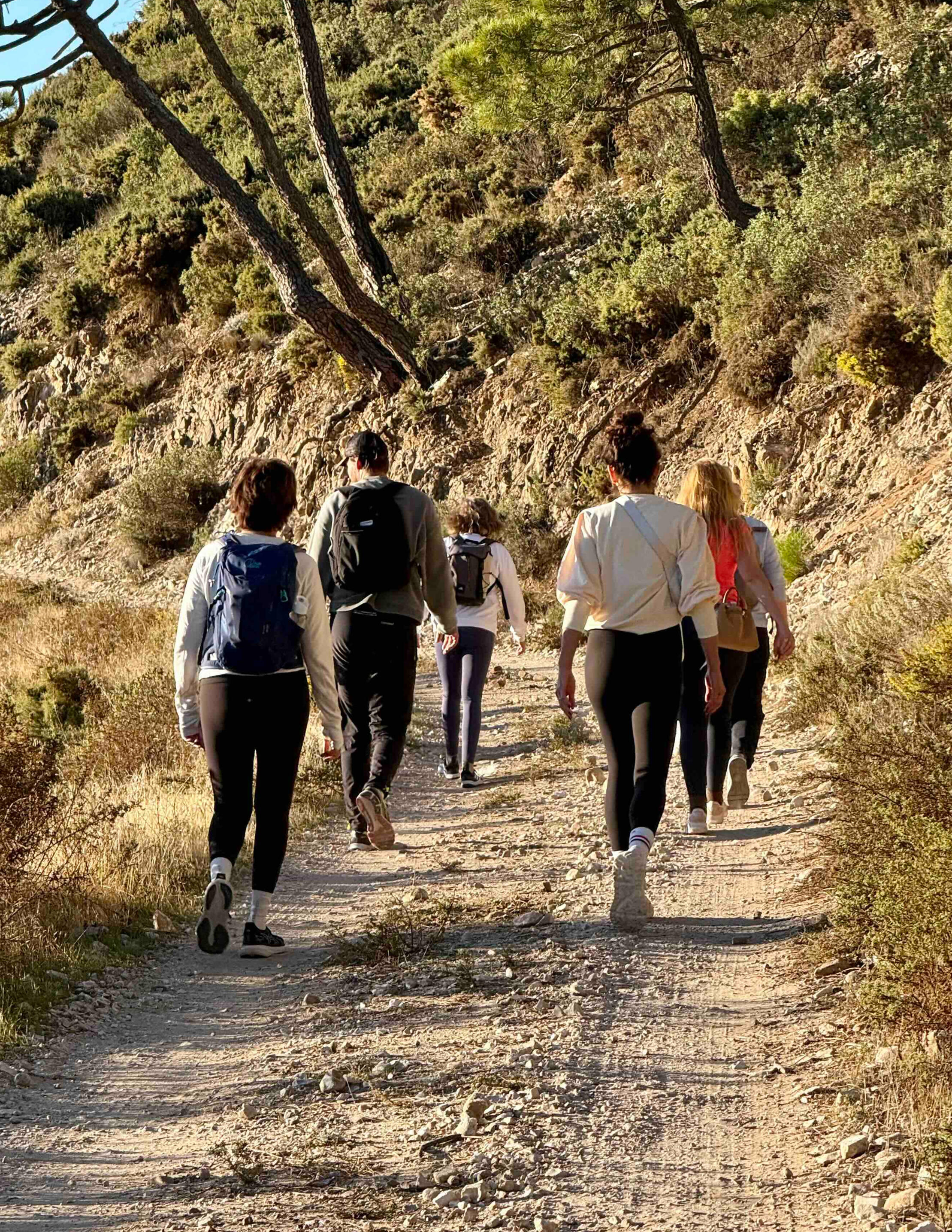 Sunrise hike tijdens het vrouwen retreat in Andalusië – On Healthy Ground